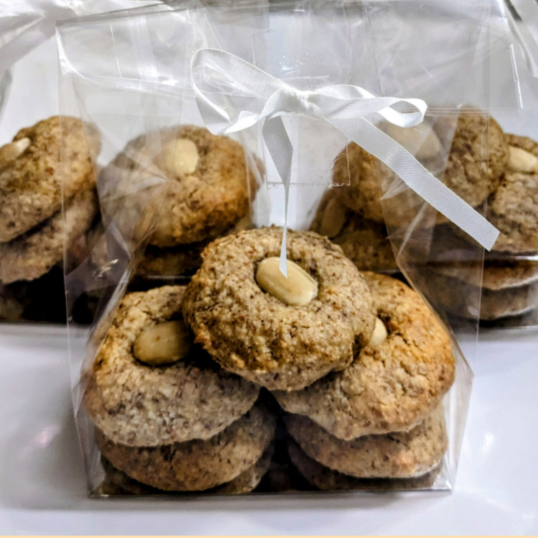 Les Délices de Brenda et Laurence - Biscuits Madeleine bijoux fleurs